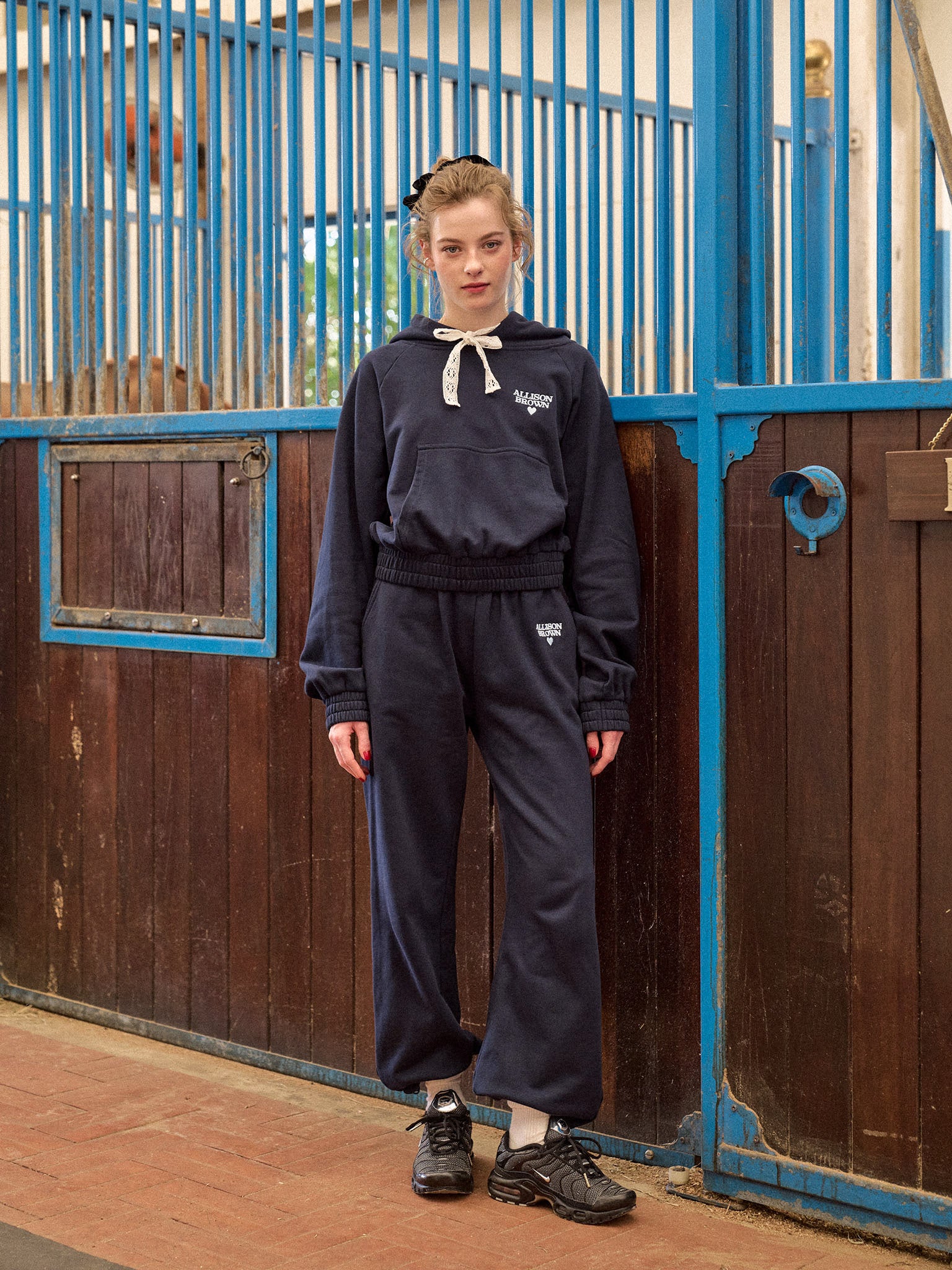 Cozy Wide Straight Sweat Pants – ALLISON BROWN