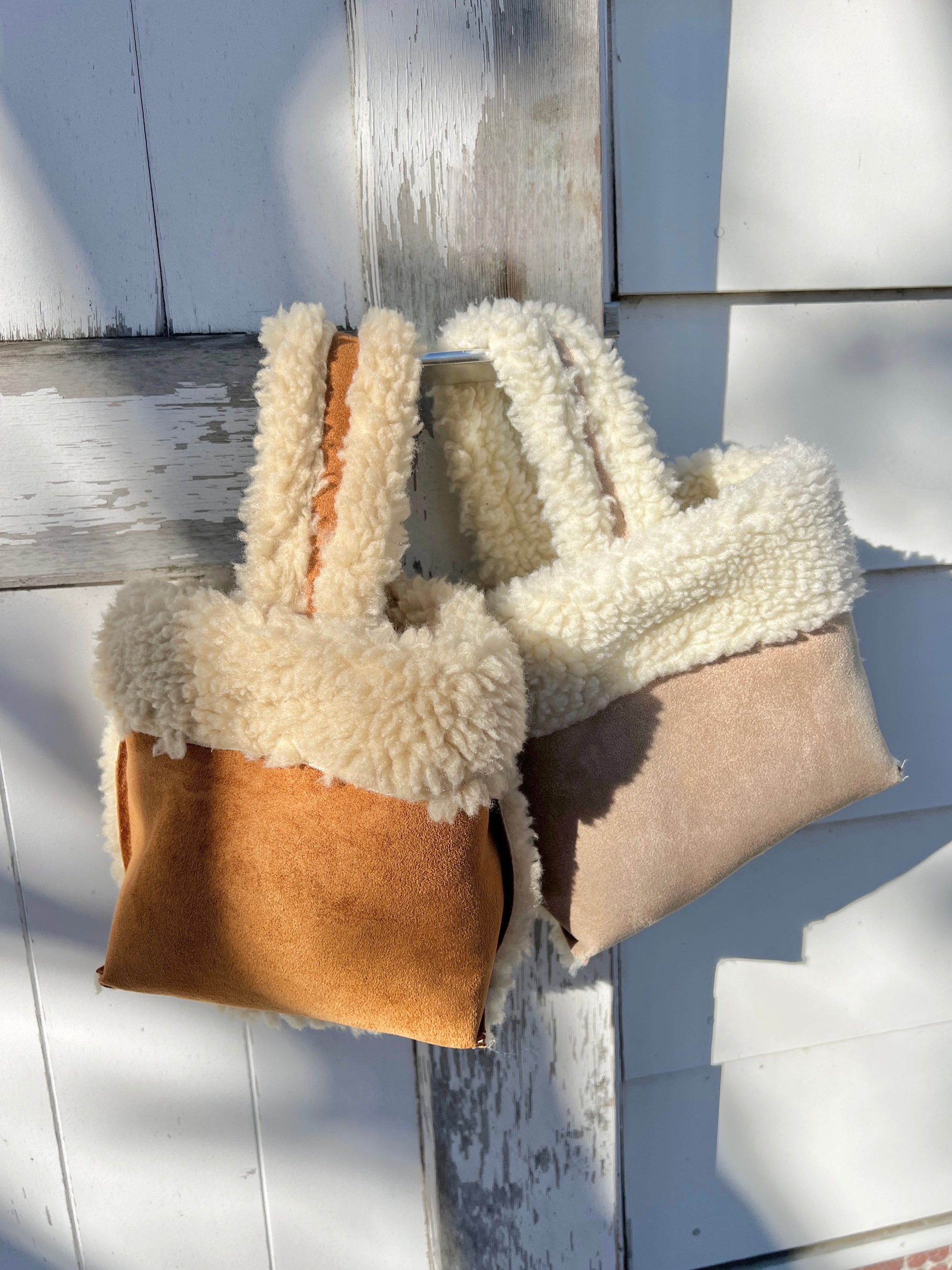 Cozy Mouton Boa Bag – ALLISON BROWN