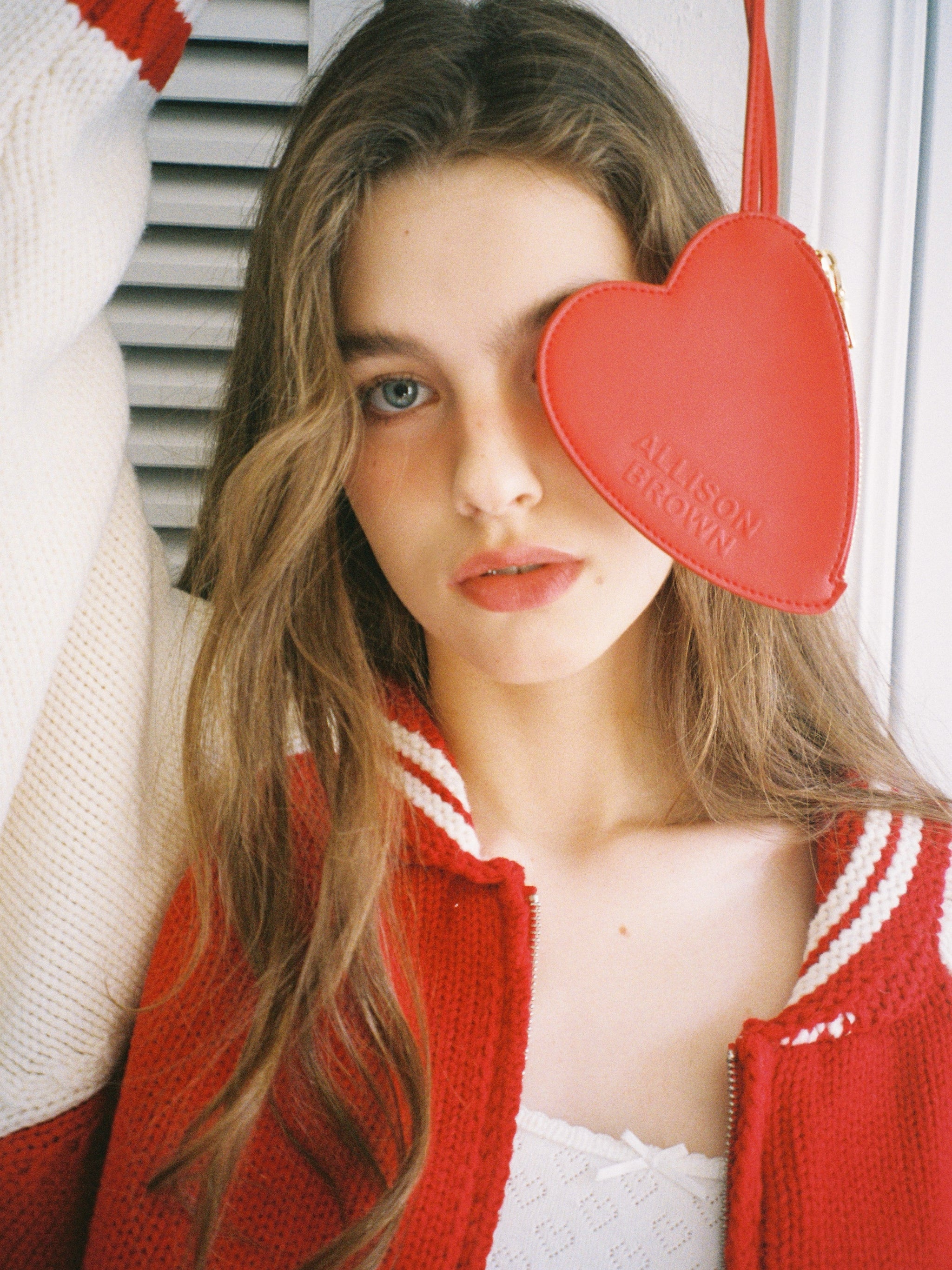 Lovely Mini Heart Pouch – ALLISON BROWN Lovely Mini Heart Pouch – ALLISON BROWN