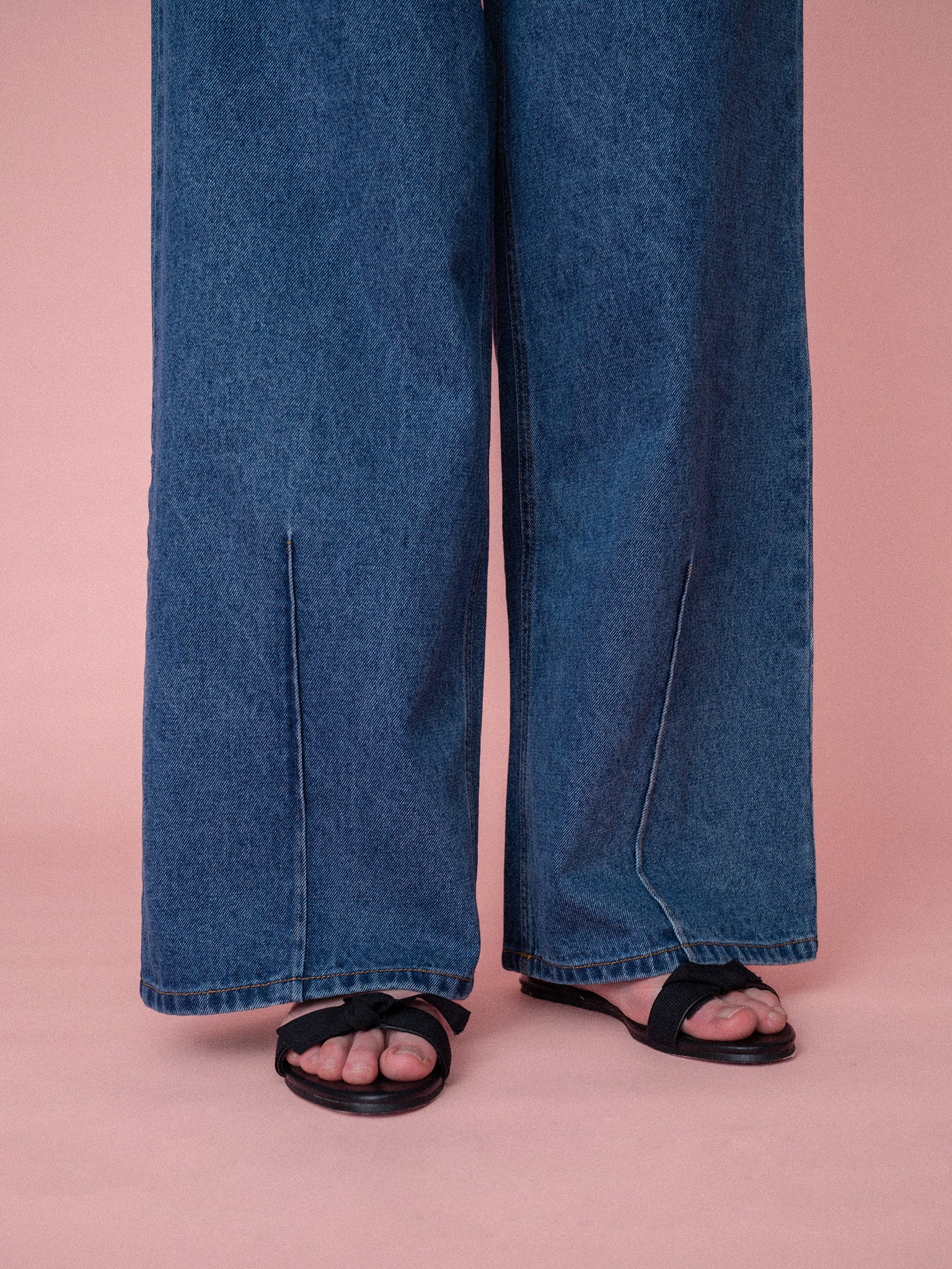 ALLISON BROWN デニム ワイドストレートパンツ ブルー 新品 Ally.B Wide Straight Jeans – ALLISON BROWN