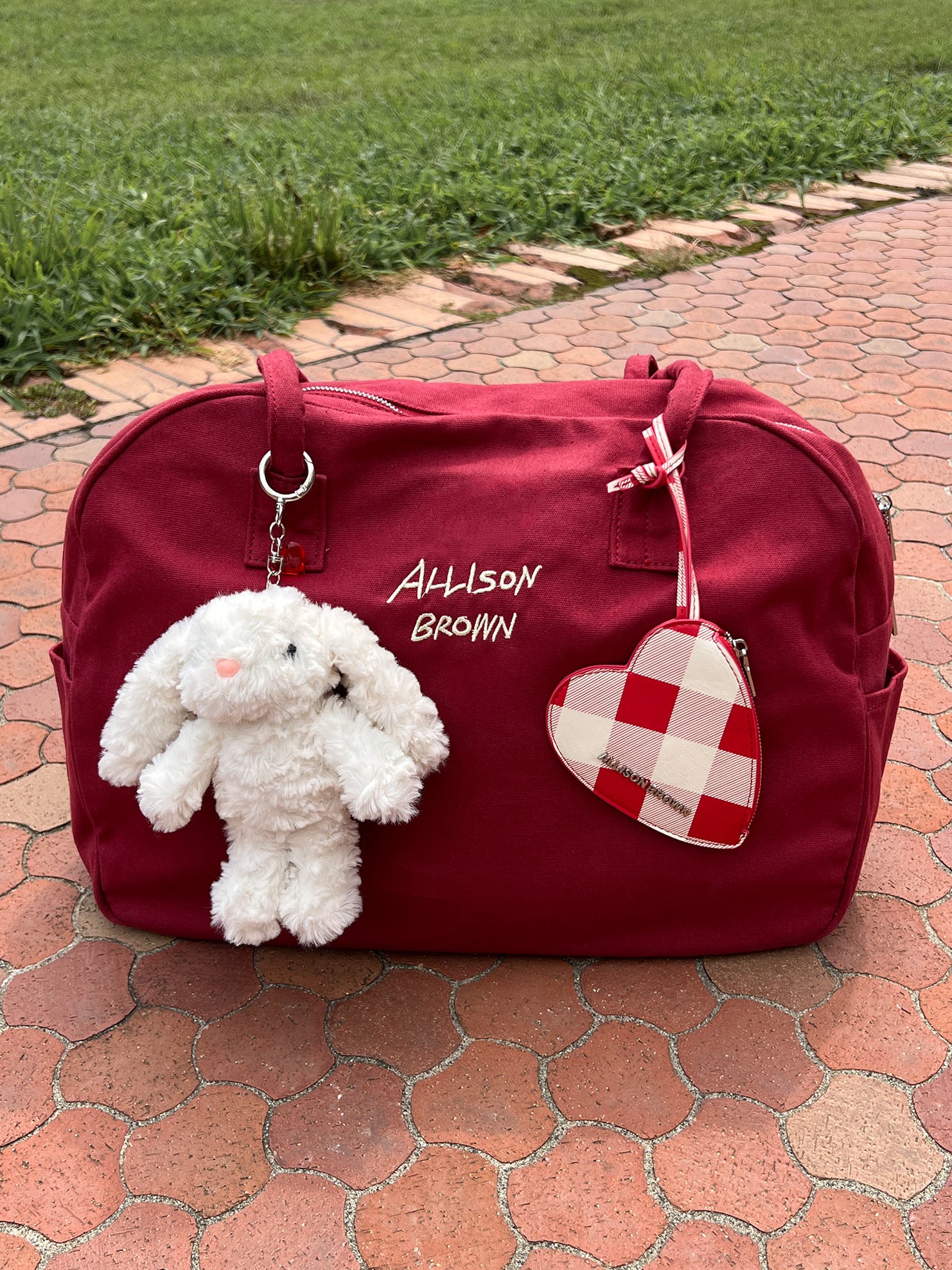 Friend Rabbit Charm – ALLISON BROWN