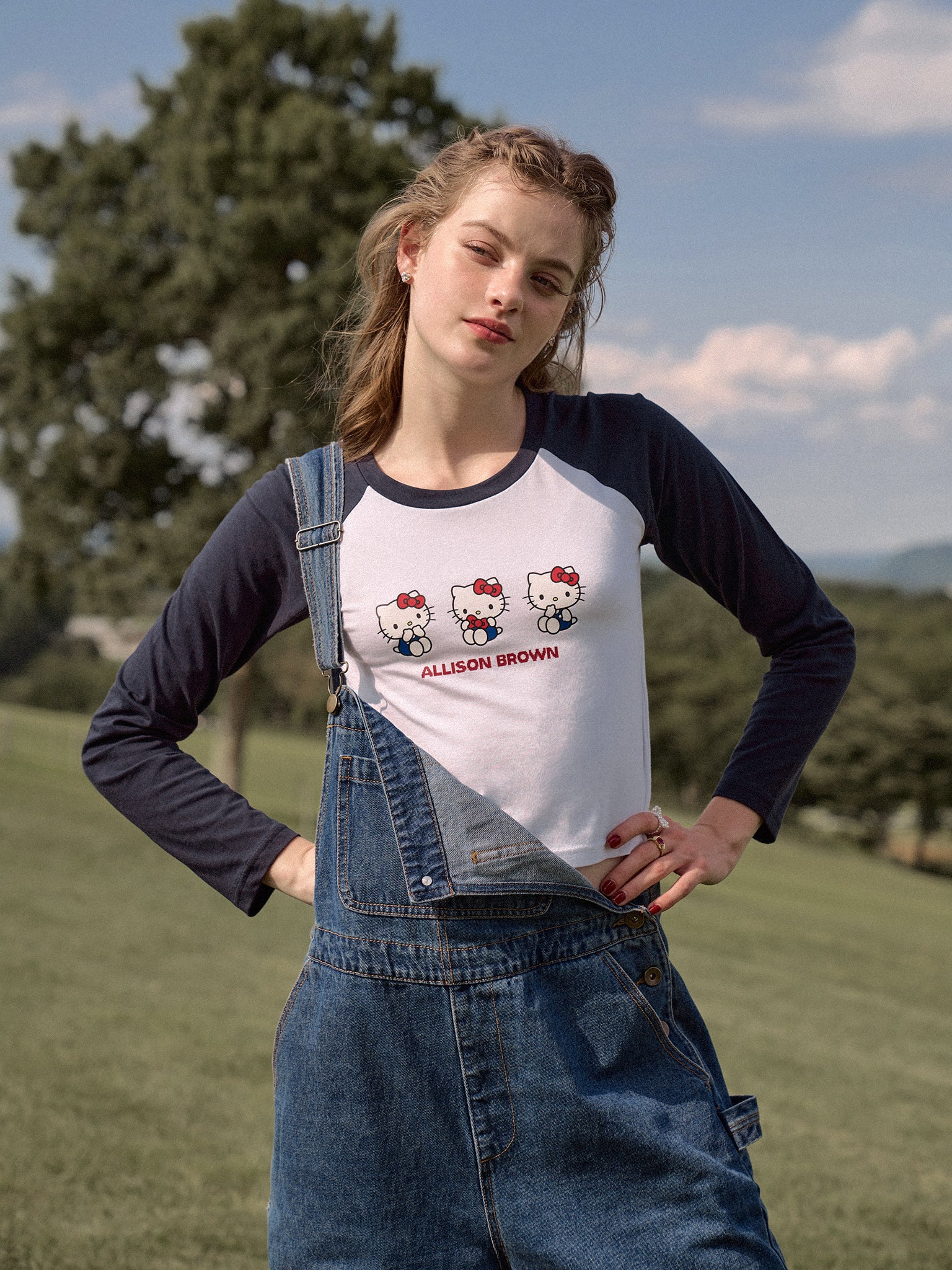 HELLO KITTY × ALLISON BROWN Raglan Long Sleeve T-shirt – ALLISON BROWN