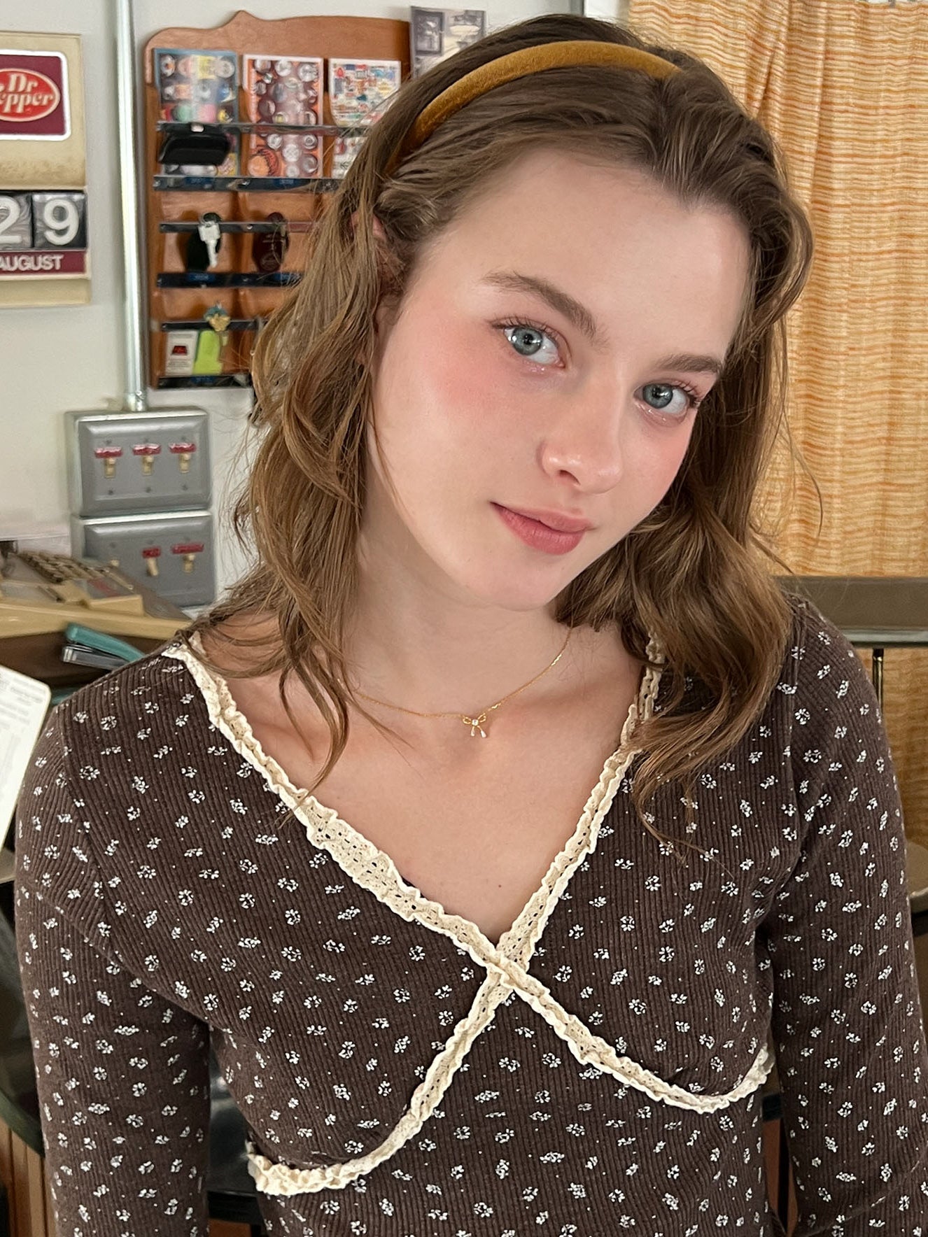 Point Stone Ribbon Necklace – ALLISON BROWN