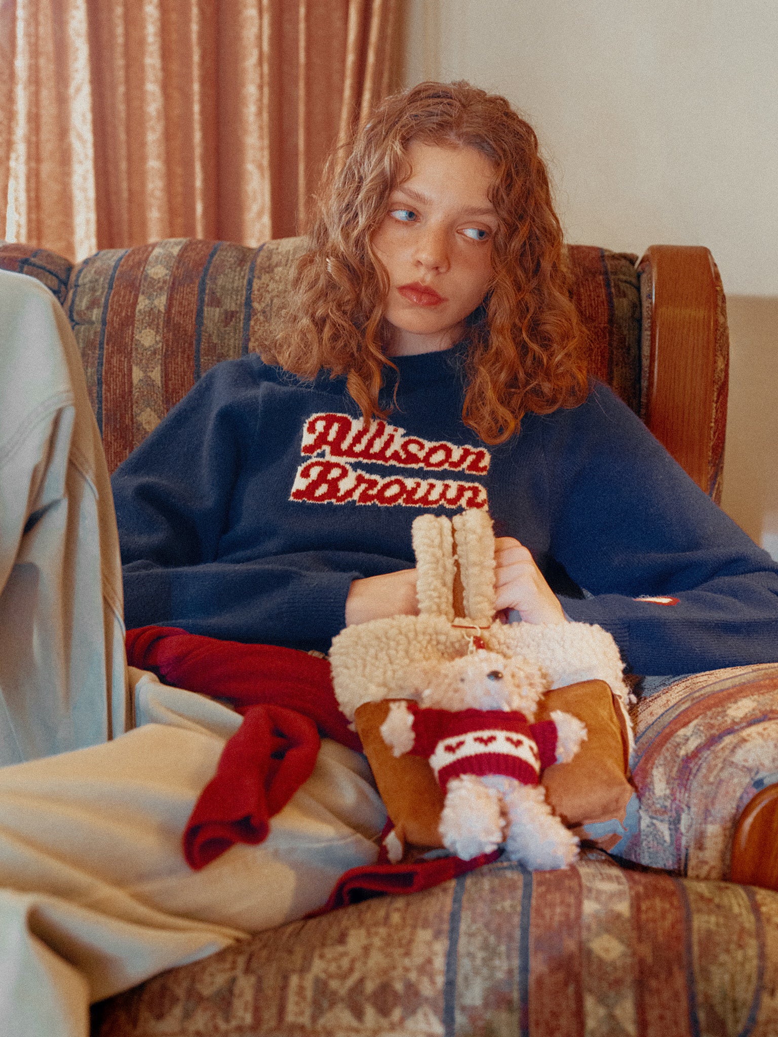 My Daily Logo Pullover – ALLISON BROWN