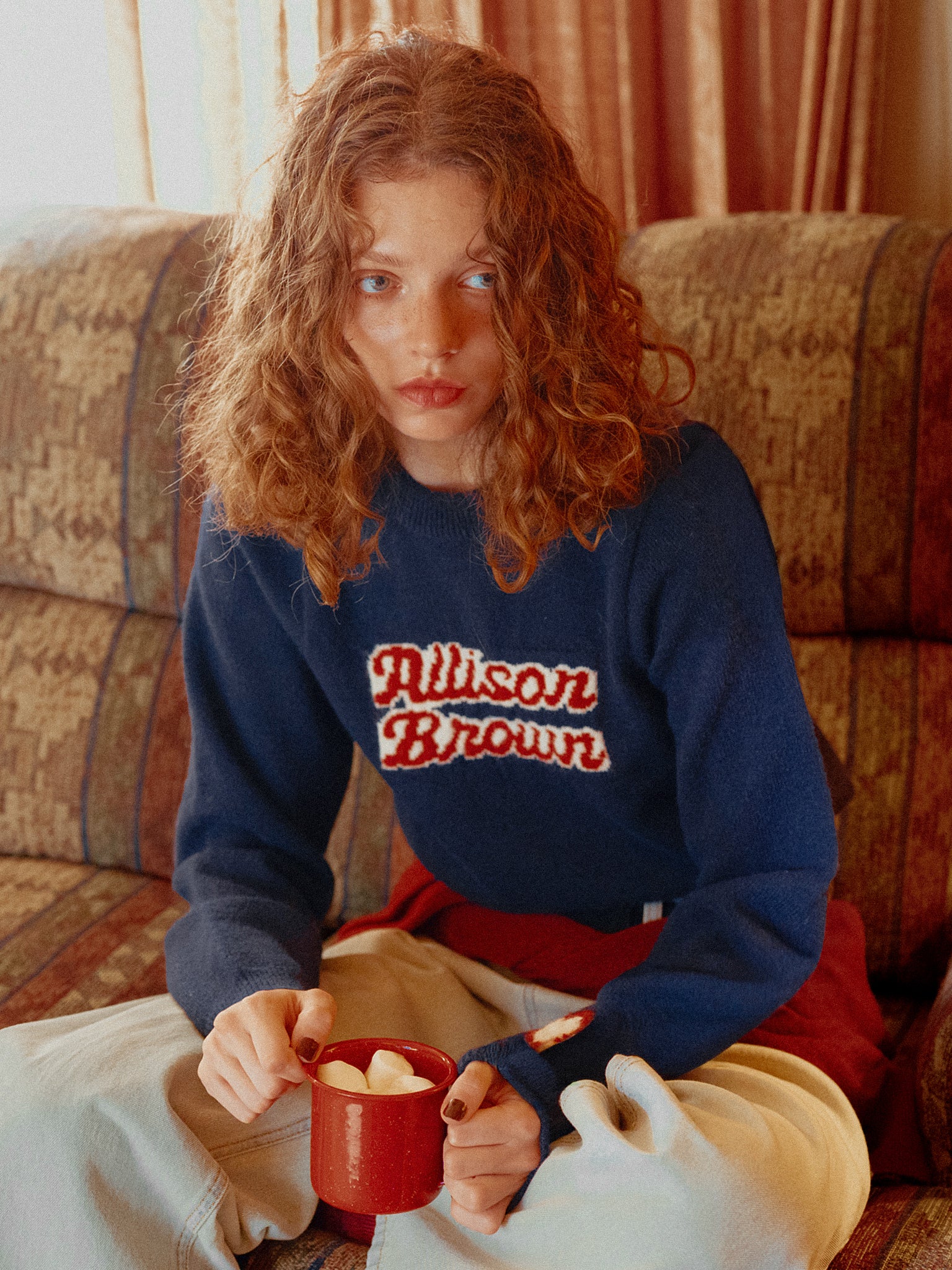 My Daily Logo Pullover – ALLISON BROWN