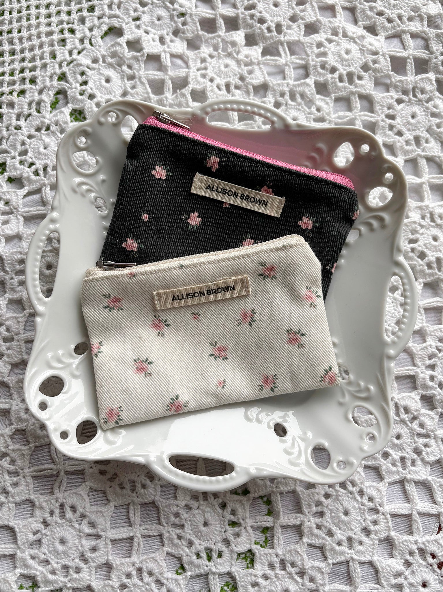 Floral Mini Pouch – ALLISON BROWN