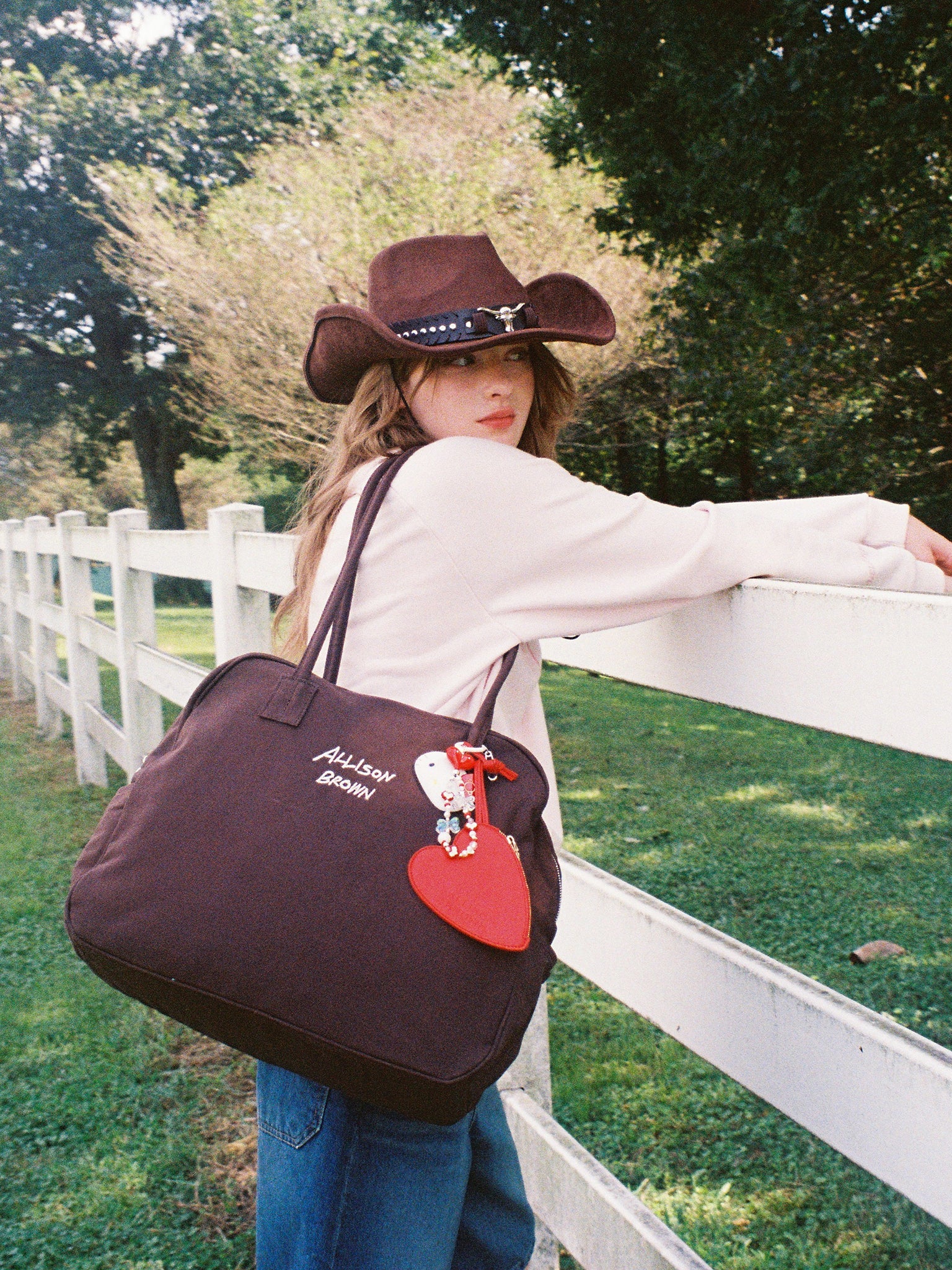 Holiday Canvas Bag – ALLISON BROWN