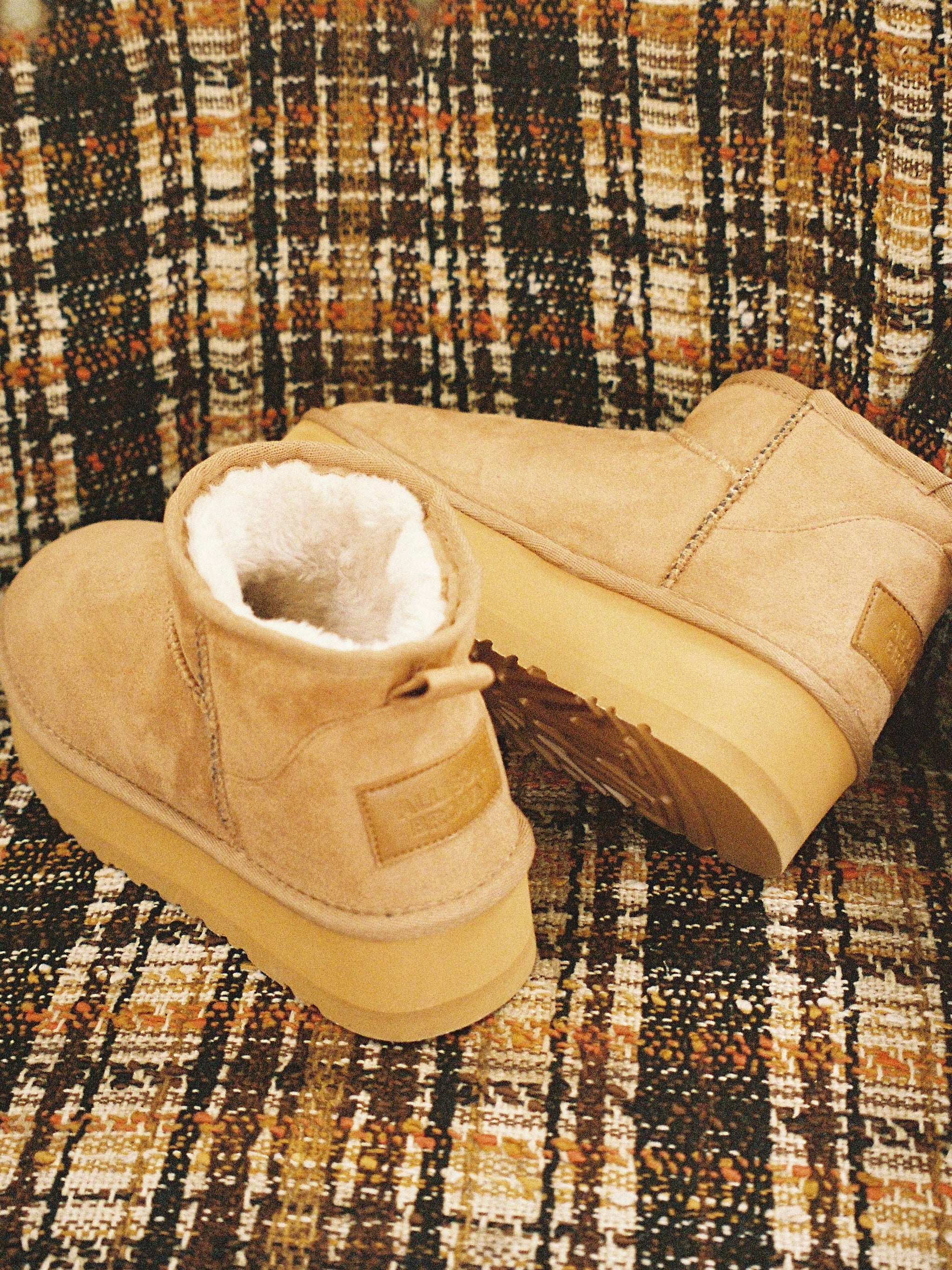 アリソンブラウン　COZY MOOD MOUTON BOOTS ムートンブーツ Cozy Mood Mouton Boots – ALLISON BROWN