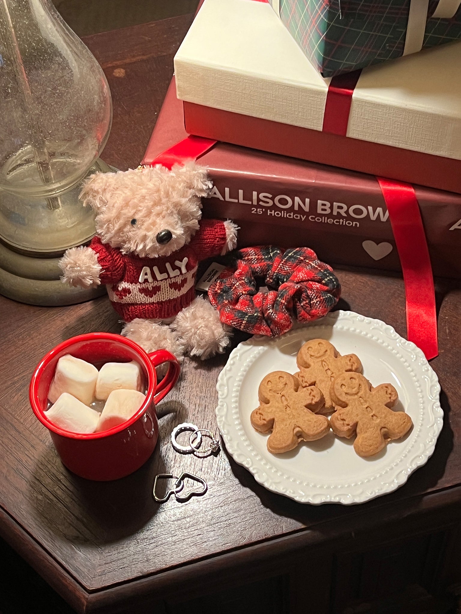 Holiday Mood Bear Charm – ALLISON BROWN