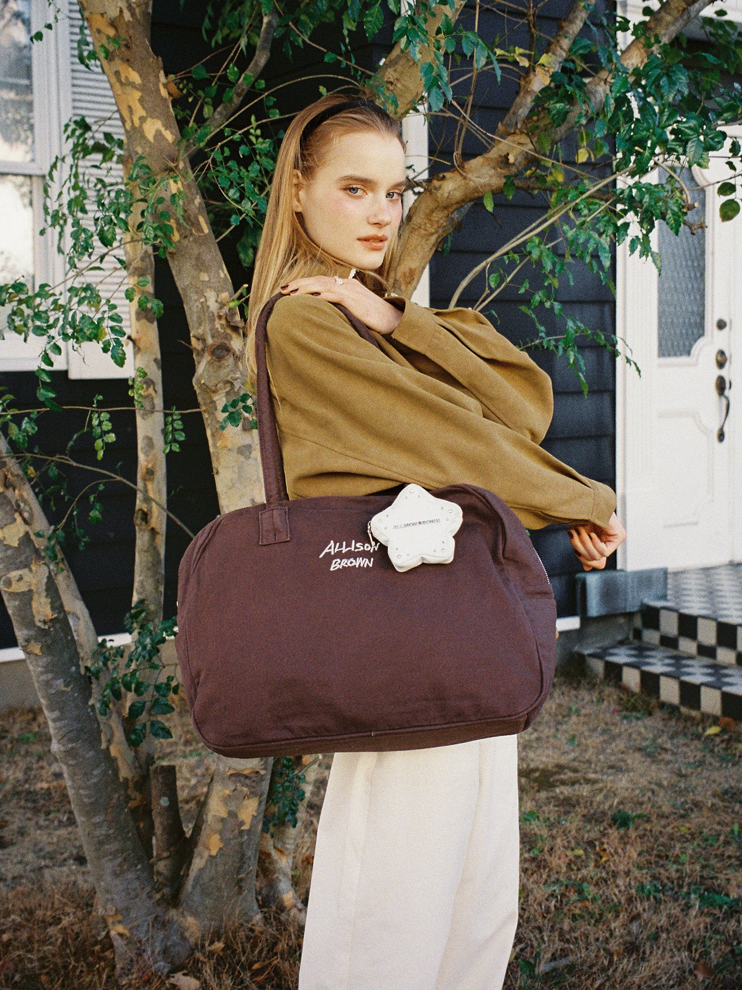 Holiday Canvas Bag – ALLISON BROWN